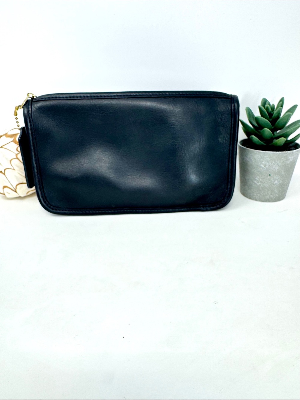 Vintage Coach Chunky Case 7165 Black Glove Tanned Leather Cosmetic Clutch Pouch